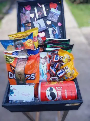 Caja de Recuerdos y Antojos